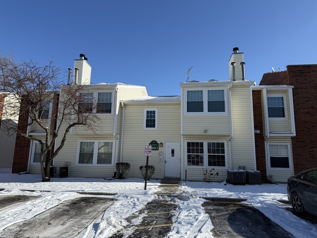 property at 1403 E Wyndham Cir