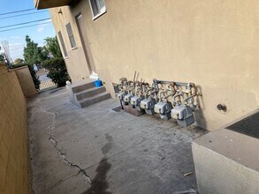 11742 S. Vermont Ave in Los Angeles, CA - Building Photo - Building Photo