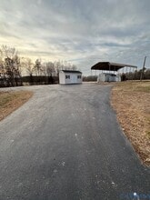 11120 Beaver Bridge Rd in Chesterfield, VA - Building Photo - Building Photo