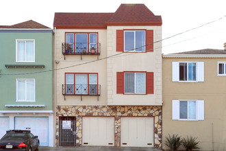 3045 Irving St in San Francisco, CA - Building Photo - Building Photo