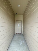 209 Blanco Dr in Huntsville, TX - Building Photo - Building Photo