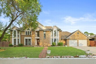 13051 Meadowline Dr in Houston, TX - Building Photo - Building Photo