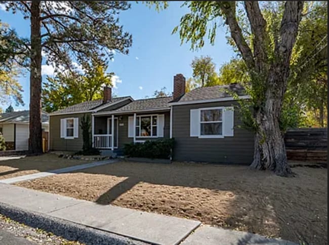 property at 1166 Charles Pl