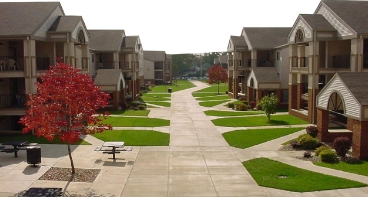 The Woods at Millikin in Decatur, IL - Building Photo