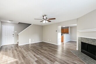 19503 Rocky Bank Dr in Tomball, TX - Building Photo - Building Photo