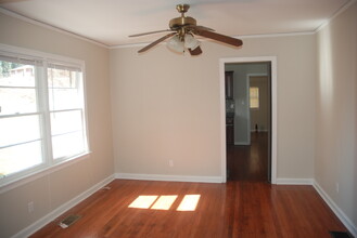 2286 Marion Circle in Decatur, GA - Building Photo - Building Photo