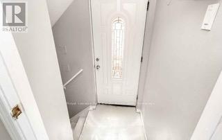 116 Lake Louise Dr in Brampton, ON - Building Photo - Building Photo