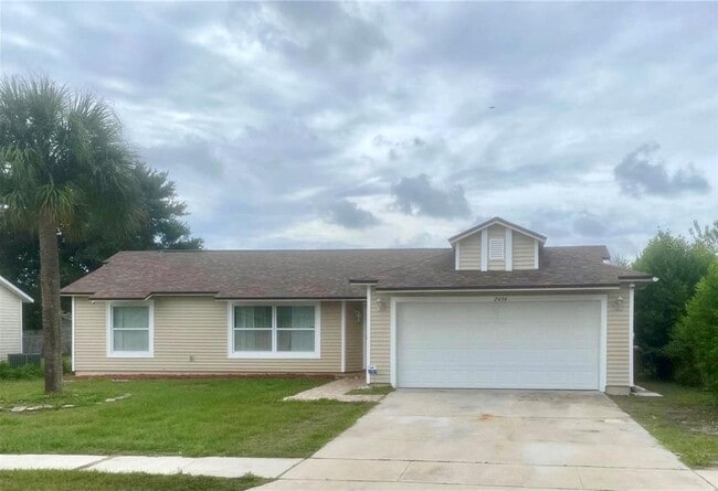 property at 2454 Oak Hollow Dr