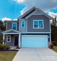 3242 Treyson Dr in Denver, NC - Building Photo