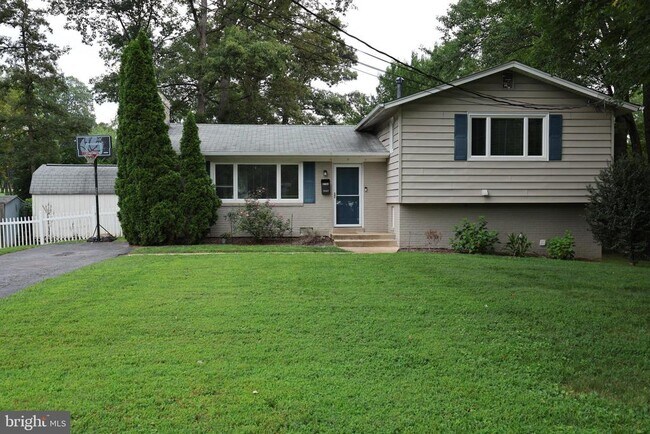 9704 St Andrews Dr in Fairfax, VA - Building Photo - Building Photo