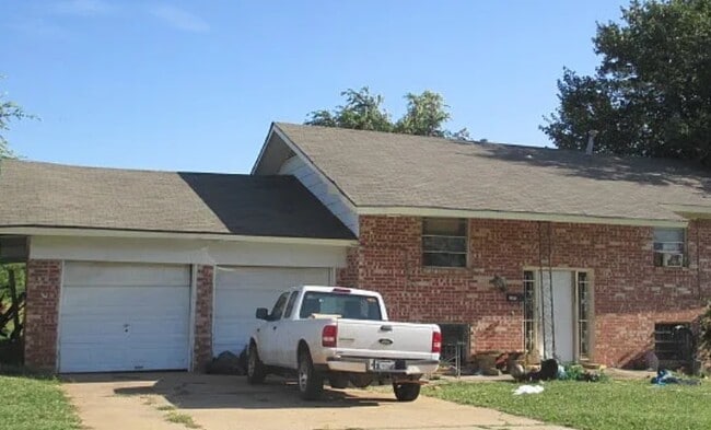 property at 225 NW 85th St