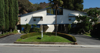 2108 N Verdugo Rd Apartments