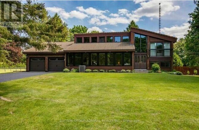 2881 Doane Rd in East Gwillimbury, ON - Building Photo - Building Photo