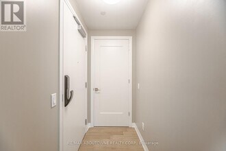 50 Kaitting Trail in Oakville, ON - Building Photo - Building Photo