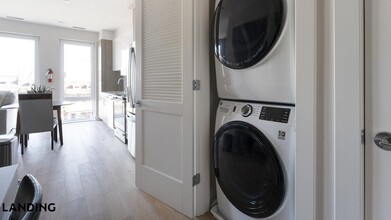 5508 7th St NW, Unit 305 in Washington, DC - Building Photo - Building Photo