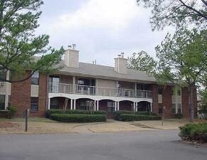 Breezy Point Apartments in Memphis, TN - Foto de edificio