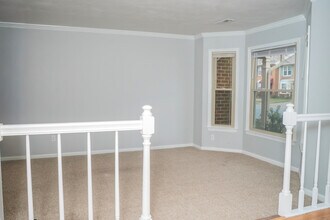 1026 Tottenham Ln in Virginia Beach, VA - Building Photo - Building Photo