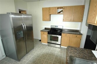 145 Summit St in Batavia, NY - Building Photo - Building Photo