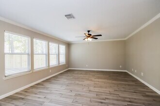 18390 Hollow Oaks Cir in Porter, TX - Building Photo - Building Photo