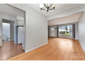 1746-1156 156 St in Surrey, BC - Building Photo - Building Photo