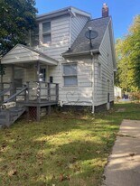 1604 Homewild Ave in Jackson, MI - Building Photo