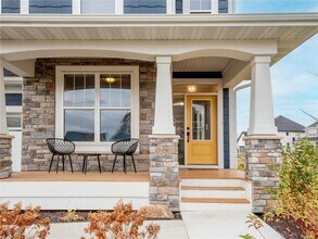 4297 Arbor Dr in Woodbury, MN - Building Photo - Building Photo