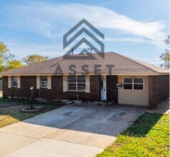 3132 Neighbors Ln in Del City, OK - Building Photo - Building Photo