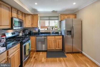 416 S Veitch St in Arlington, VA - Building Photo - Building Photo
