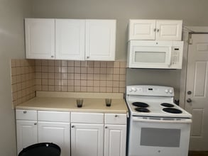 15521 Log Cabin St in Detroit, MI - Building Photo - Building Photo
