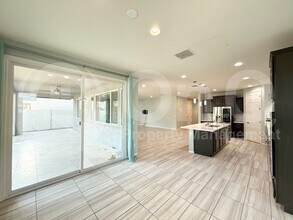 261 E Wisteria Dr in Chandler, AZ - Building Photo - Building Photo