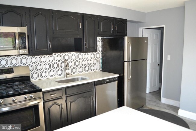 property at 7448 Durwood Rd