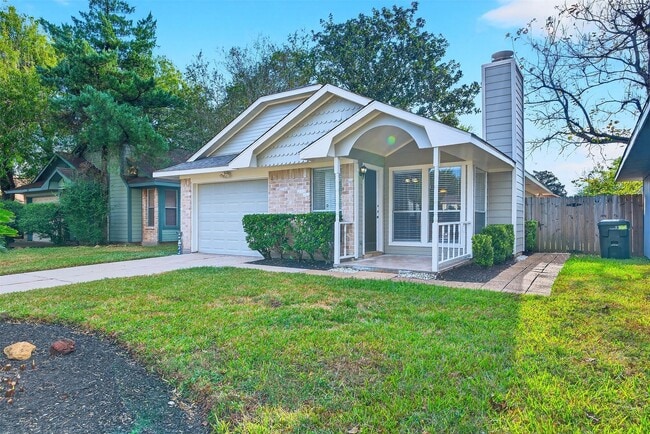 13615 Tanvern Ln in Houston, TX - Building Photo - Building Photo