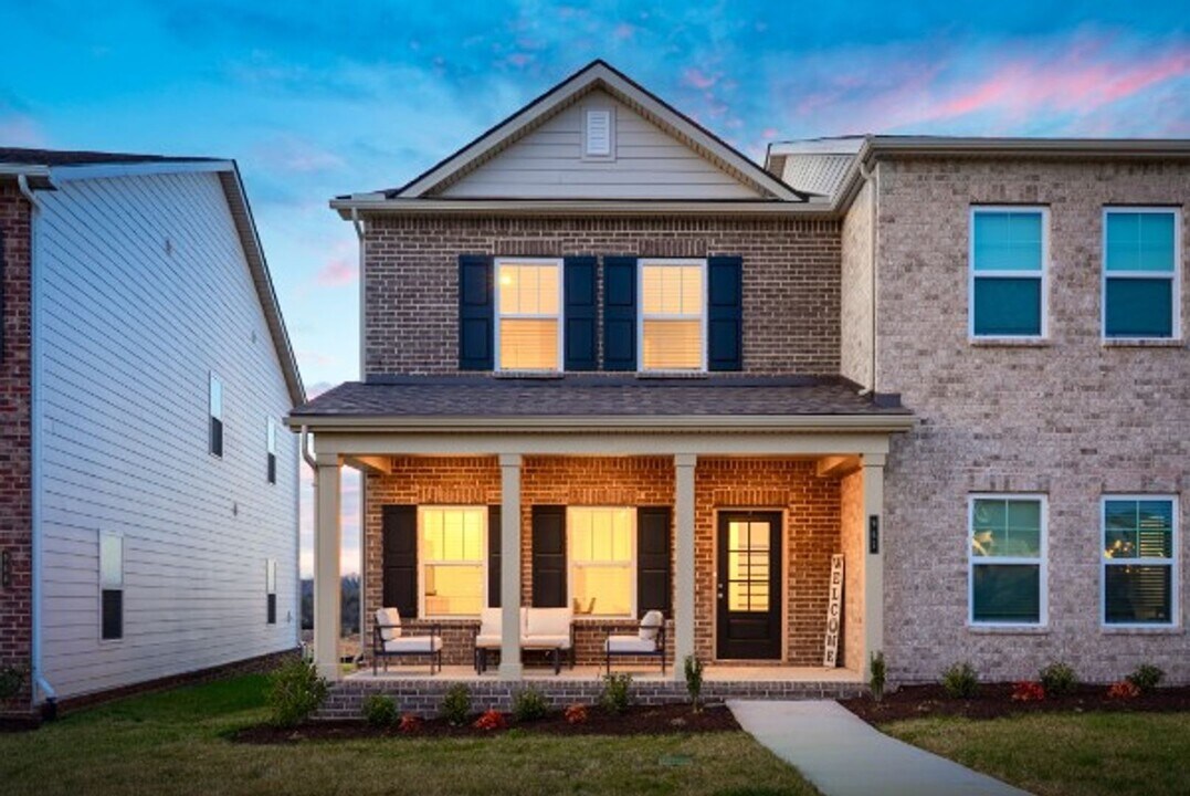 967 Nance Ln in Lebanon, TN - Foto de edificio