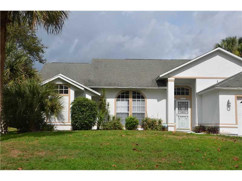 155 Midvale Terrace in Sebastian, FL - Building Photo