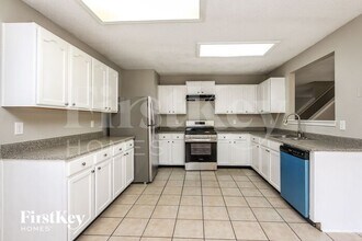 5828 Costino Ln in Indianapolis, IN - Building Photo - Building Photo