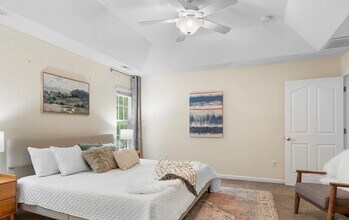 57 Stonebridge Dr in Asheville, NC - Building Photo - Building Photo