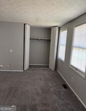 5575 Marbut Rd in Lithonia, GA - Building Photo - Building Photo