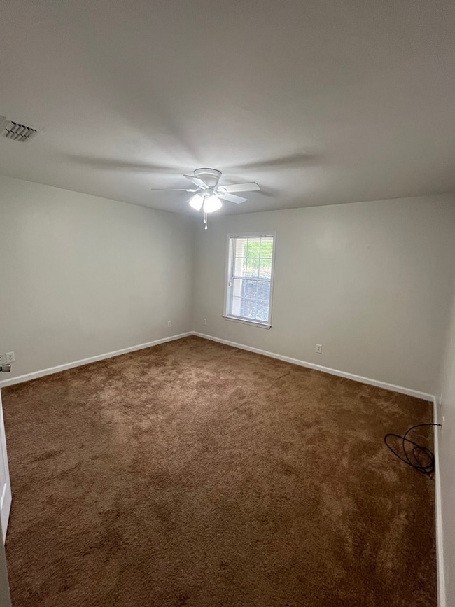 105 Cove Landing Dr in Thomasville, GA - Building Photo - Building Photo