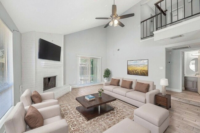 property at 11722 Plumpoint Dr