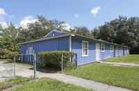 4117-4125 Lorenzo Ct in Jacksonville, FL - Building Photo - Building Photo