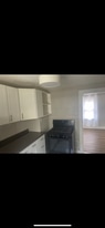 224 Saint Lawrence Ave, Unit Upper