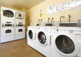 Park Haven Apartments in Concord, CA - Foto de edificio - Interior Photo