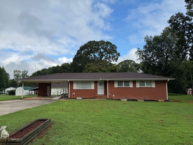 property at 1227 Dogwood Ln