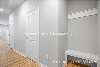 8347 Triple Crown Dr in Douglasville, GA - Building Photo - Building Photo