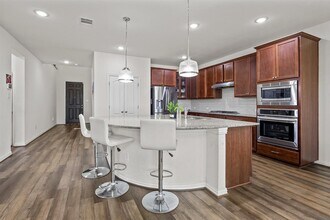 2404 Clear Pond Vw in Leander, TX - Building Photo - Building Photo