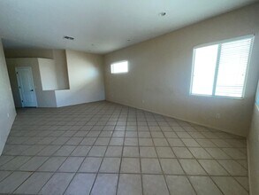 10854 E New Rock Ridge Dr in Vail, AZ - Building Photo - Building Photo