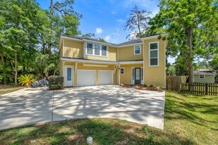 718 Truett Dr in Tallahassee, FL - Building Photo
