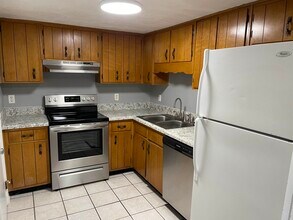1411 Pullen Rd in Tallahassee, FL - Building Photo - Building Photo