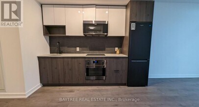 5 Defries St in Toronto, ON - Building Photo - Building Photo