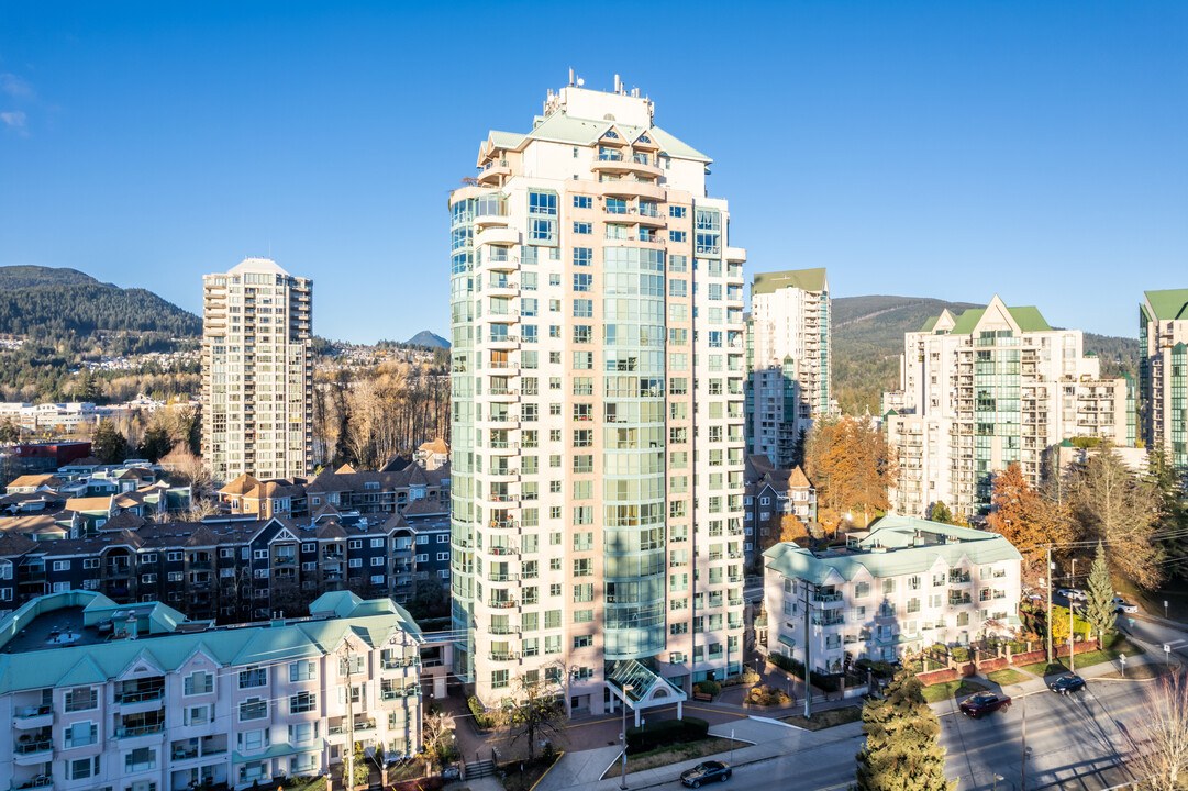 Parc Laurent in Coquitlam, BC - Building Photo